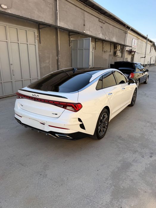 Kia k5 gt line plus