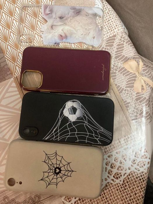 iPhone XR.          .