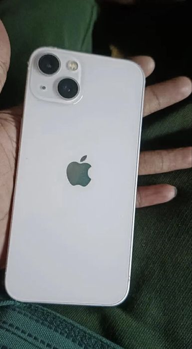 Iphone 13 sotiladi