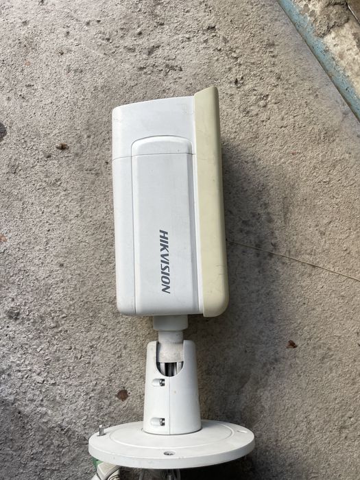 Камера хиквижон четкая распознование номера авто