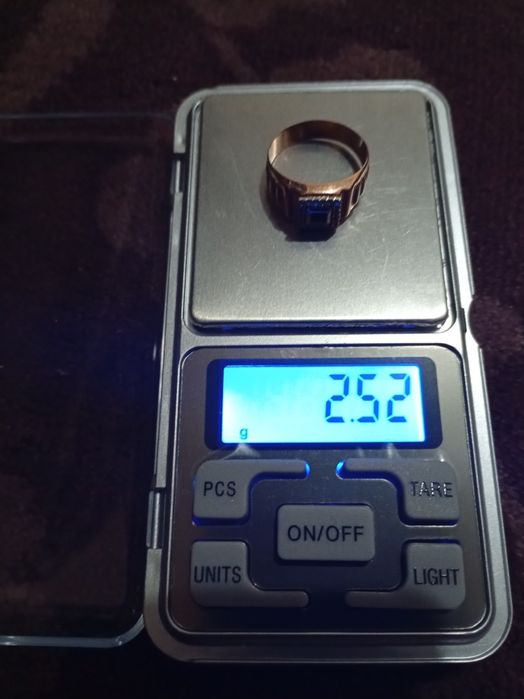 Продается золотые украшения