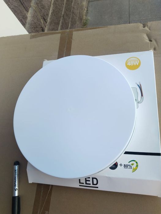 Светильники потолочные LED