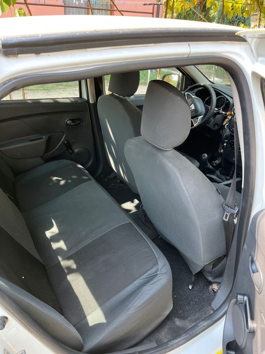 Vand dacia logan cu gpl an 2017