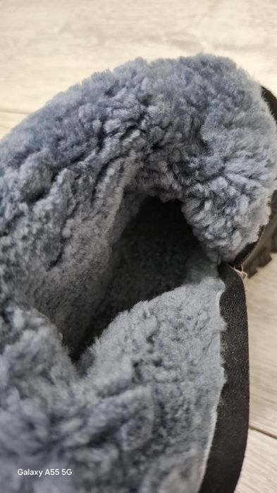 Продам сапожки детские для девочки