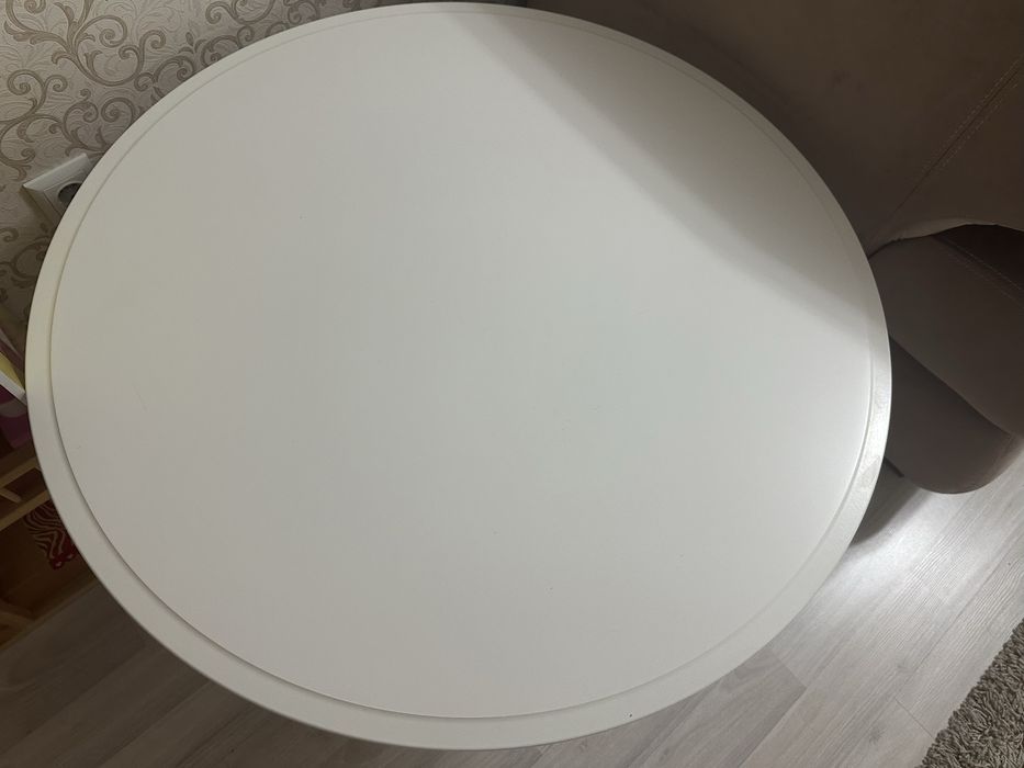 Журнальный столик Ikea