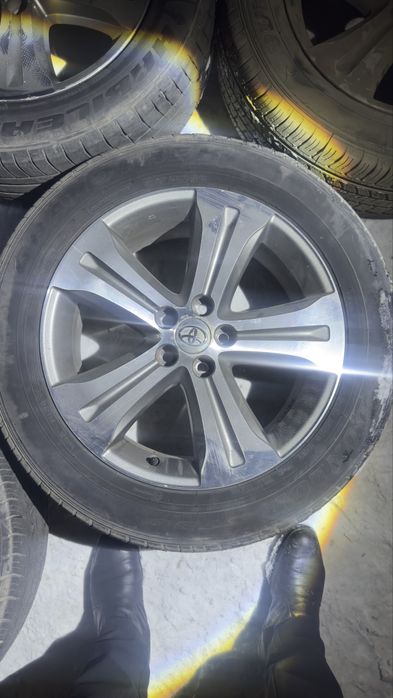 Продам оригинал диски тойота хайландер