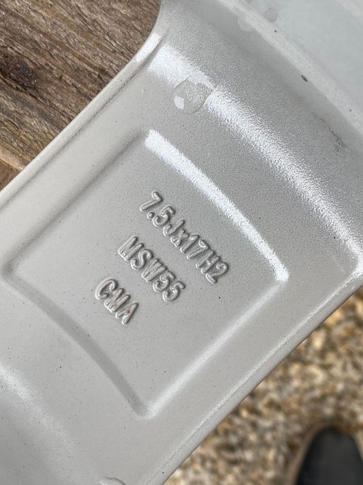 17 цола 5 х 112 мм Фолксваген , VW , Голф , Пасат , Джета , Тигуан