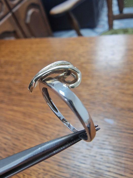 Дамски Златен Пръстен - Заложна къща Галерия 65