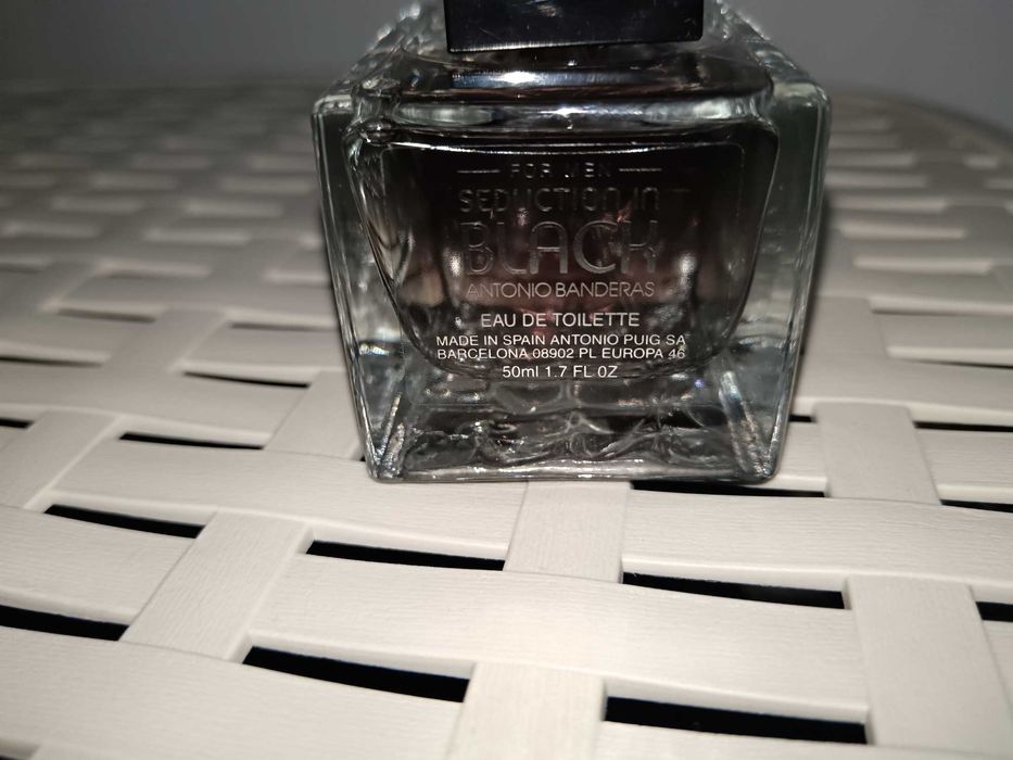 ТУАЛЕТНАЯ ВОДА
BANDERAS seduction in black