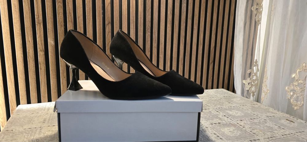 Женская обувь кожа