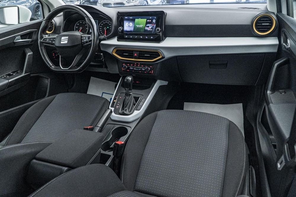 Seat Arona 2022 benzină, 12.199 € — imagine 2