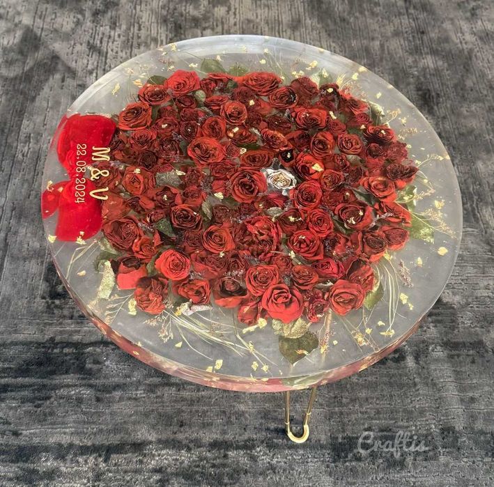 Masuta cafea din rasina epoxidica 60cm si platou rasina 35cm.