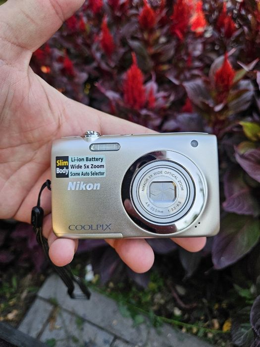 Nikon Coolpix цифровой фотоаппарат