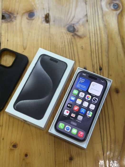 iPhone 15 Pro Black ca nou stare noua 128 GB 93% baterie full box + husa