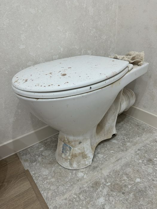 Отдам козел и унитаз бу