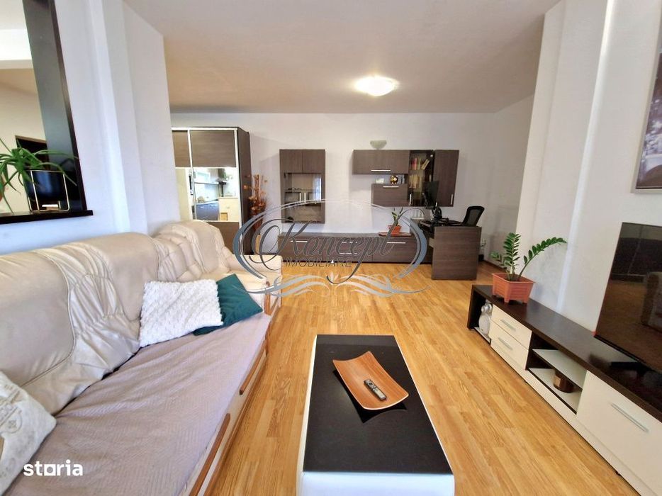 Apartament spatios cu garaj in Andrei Muresanu