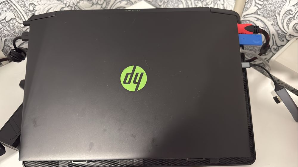 Продам ноутбук игровой