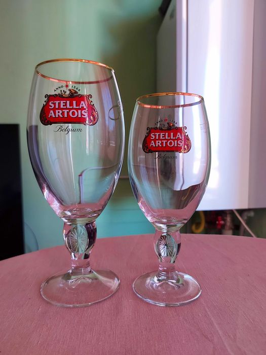 Чаши за бира Stella Artois!  0.330 мл.0.500мл.   НОВИ!!  6 броя 20 евро!