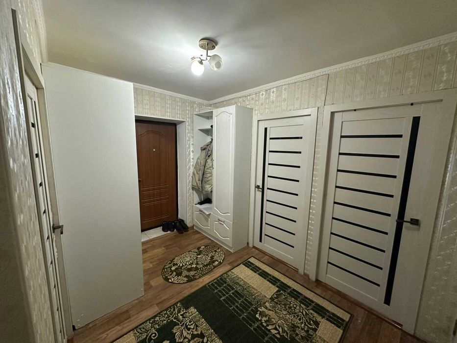 Продается 3 комн квартира Назарбаева,7