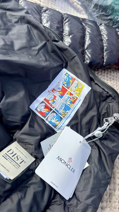 Черно яке Moncler оригинално