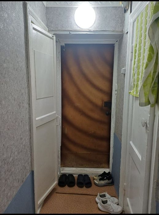 Продам  благоустроенную комнату