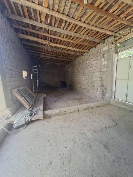 Uy sotiladi Srochno Срочно продаётся дом