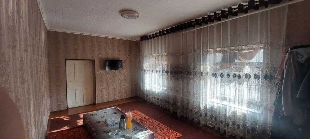 Ҳужжати тоза Қаршида шинам ва кенг ҳовли сотувда