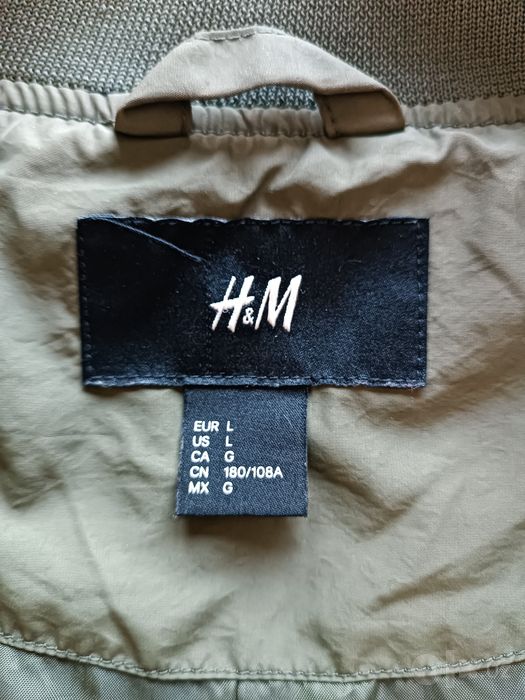 Оригинальная ветровка H&M