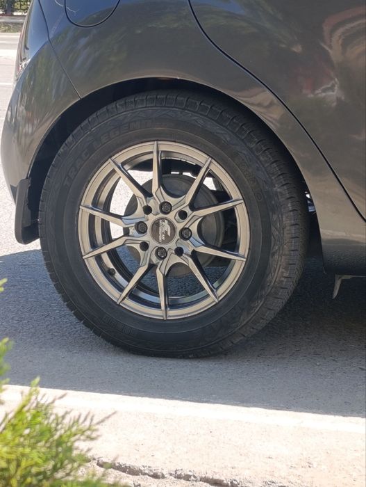 Disk balon satiladi jagidayi jaqsi  razmeri 14 lik