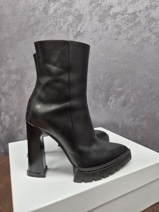 Дамски боти FABIANO