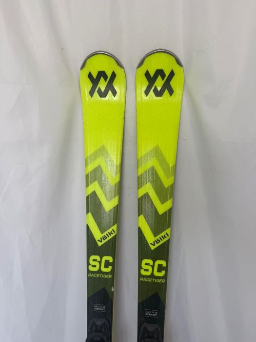 Ski Schiuri race / carve Volkl Racetiger SC Black 165 cm (model 2024-2025)
