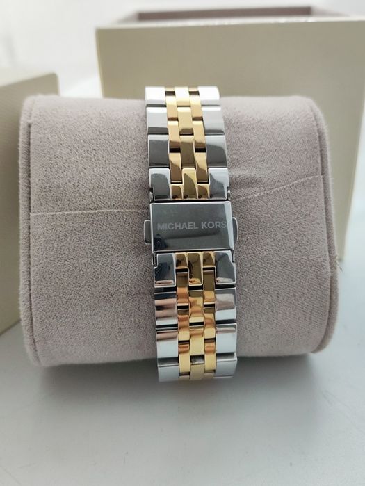 Michael kors часы