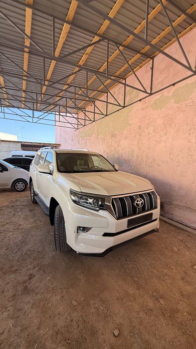Toyota prado 150 2.7L VX