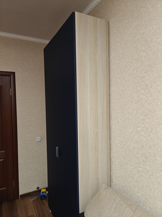 Срочно продается шкаф Икеа