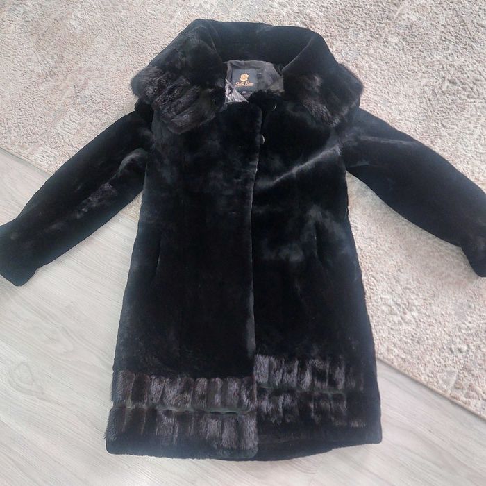 Шуба женская мутон