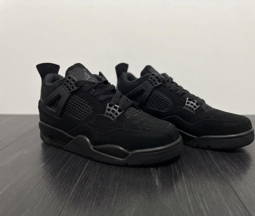 Adidasi Jordan 4 Retro Black