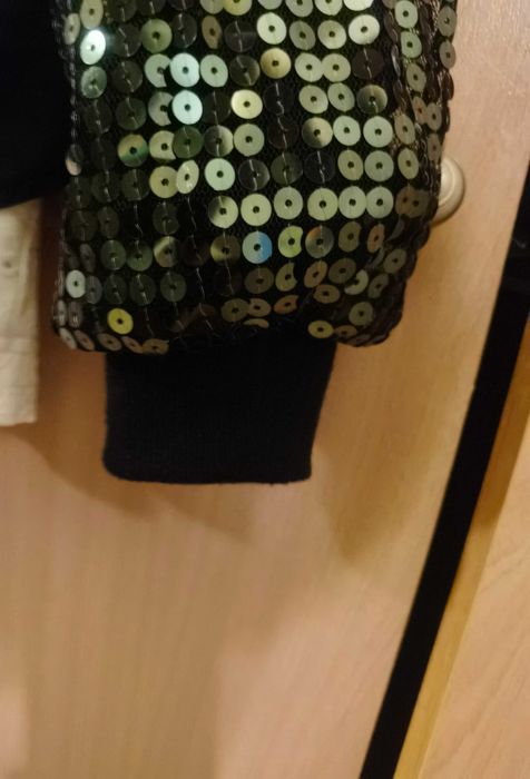 Яке от пайети с тигър