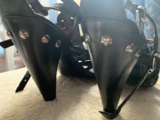 Продаю обувь в отличном состоянии