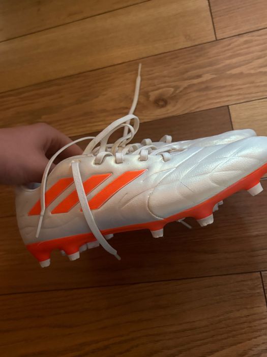 Бутонки adidas cola