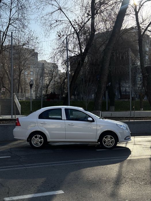 NEXIA LTZ Сотлад 4 яахш балон қўйлга яахш тесла магнитафон межигар пўл