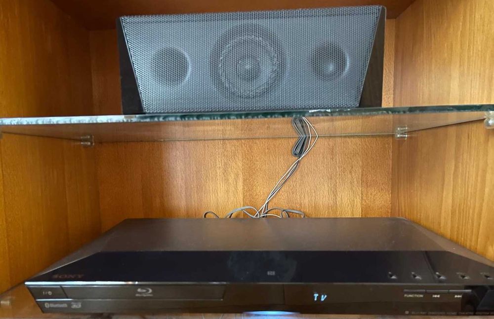 Home Cinema Sony BDV-E4100, Blu-ray, 3D, Bluetooth, super-bun