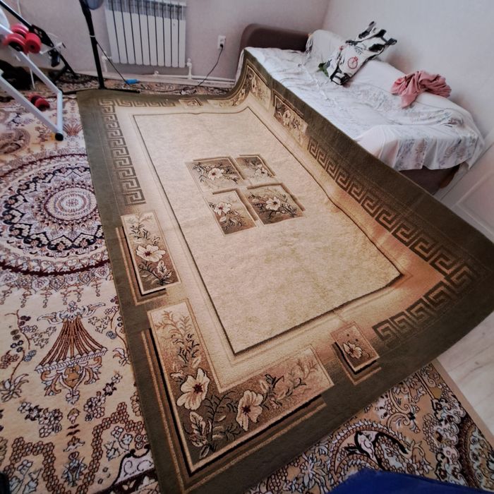 Продам ковер 2×3