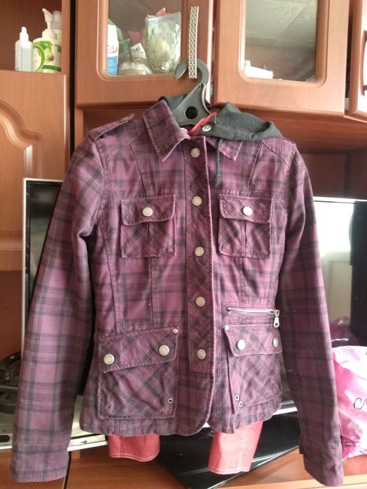 Ветровки женские