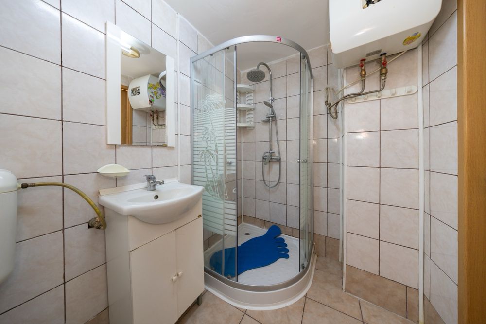 Apartament 2 camere Zona Tractoru