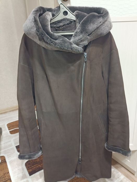 Продам дублёнку,в хорошем состоянии.