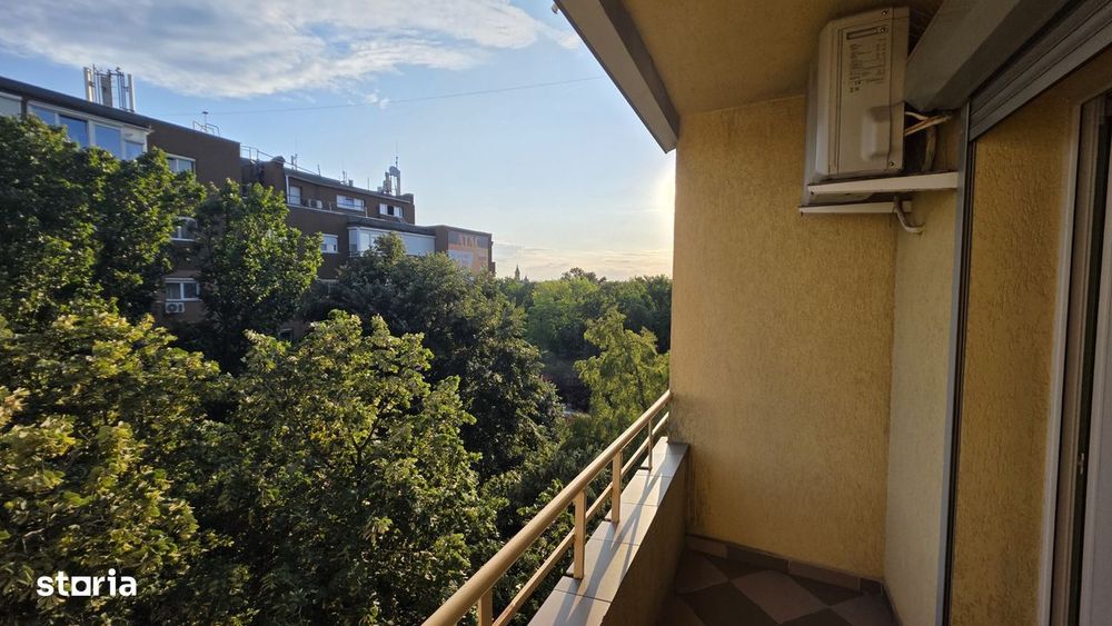 Apartament 4 camere | 90 mp | 4 balcoane | Complex Studentesc | Timiso
