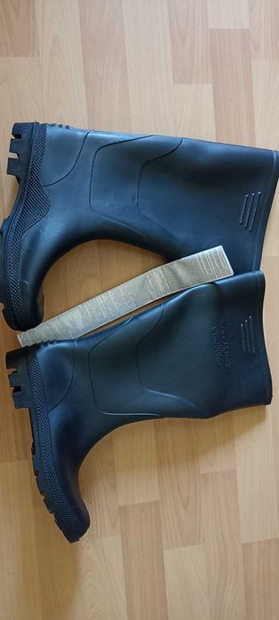 Немски дамски гумени ботуши,високи,черни, чисто нови