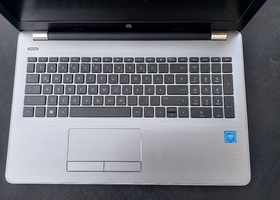 Laptop HP 250 g6 Celeron