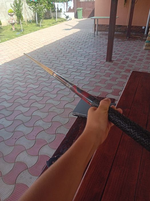 Vând băț de biliard