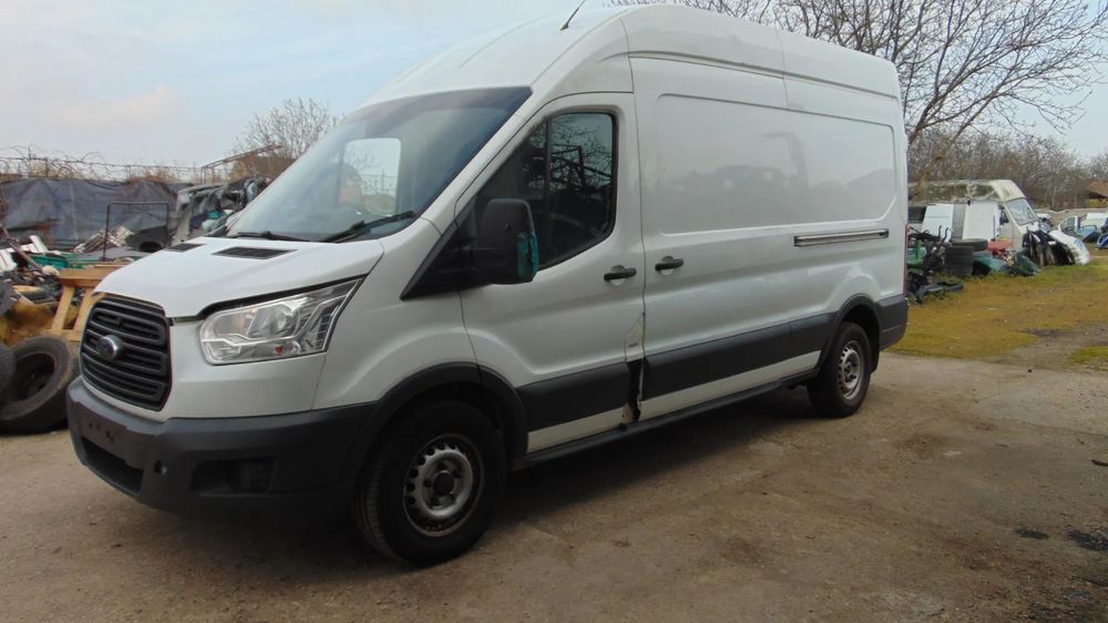 Dezmembrez Ford Transit motor 2.2 euro 5 cutie manuala